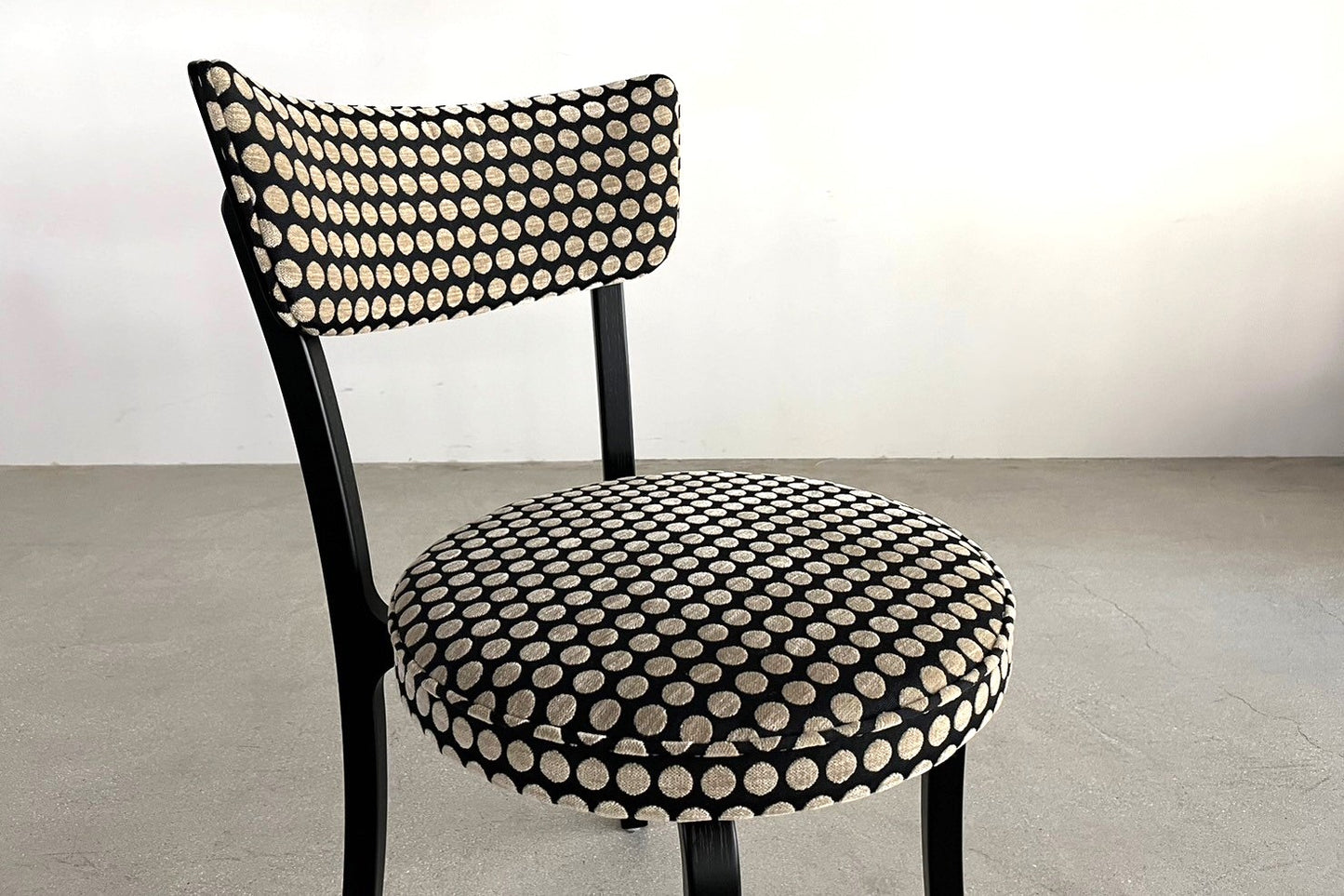 Cute(キュート)アームレスチェア