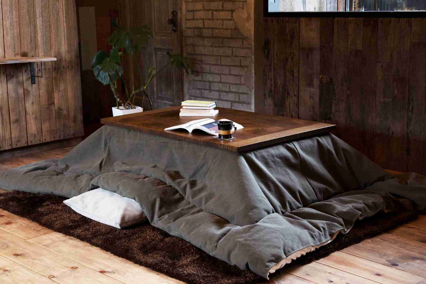 CANVAS コタツ布団 カーキ(シーン)