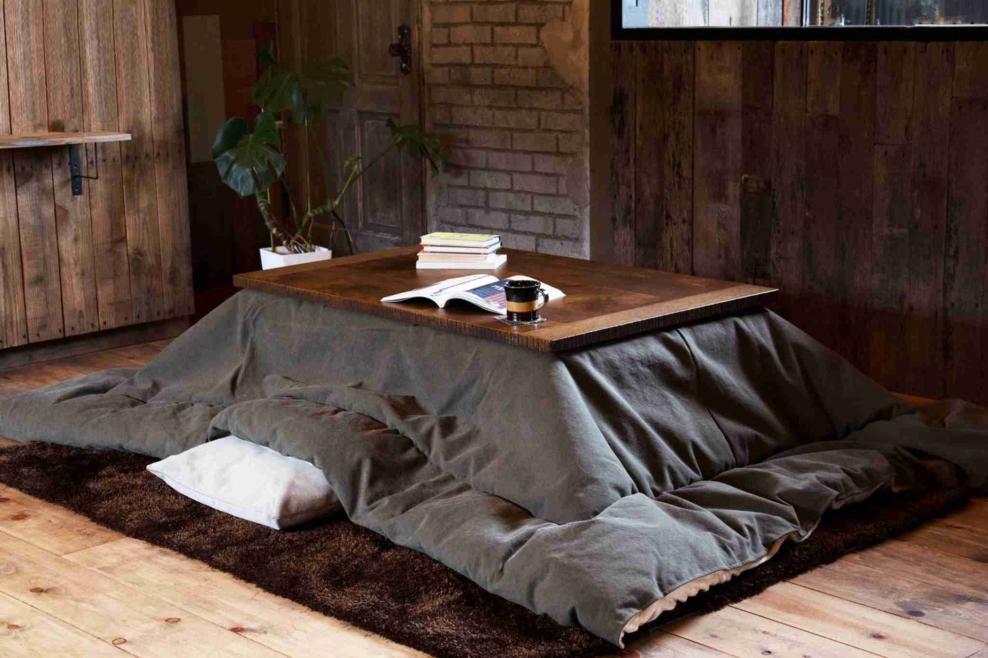 CANVAS コタツ布団 カーキ(シーン)