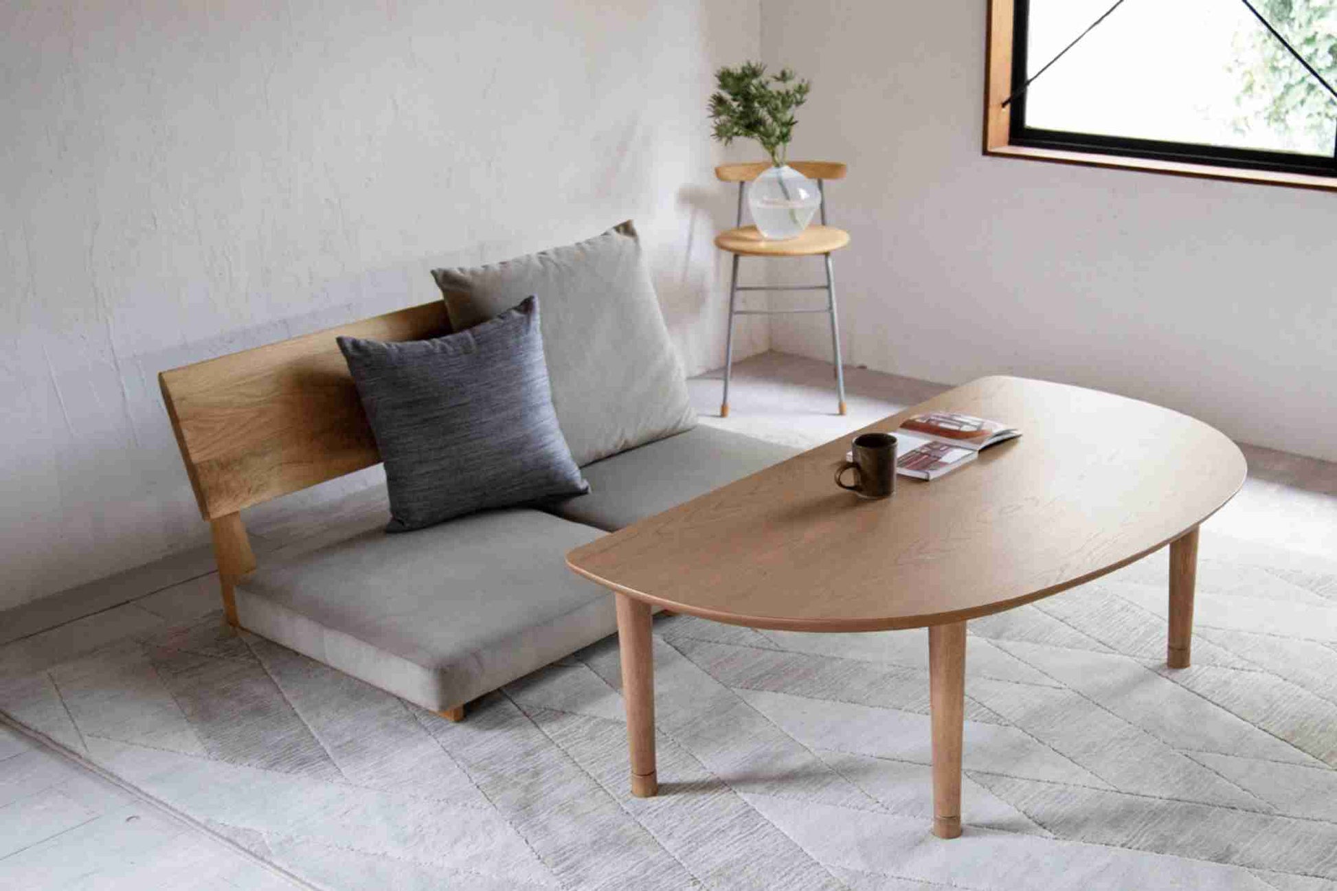 RODEA floor sofa 2P oak(コーディネート)