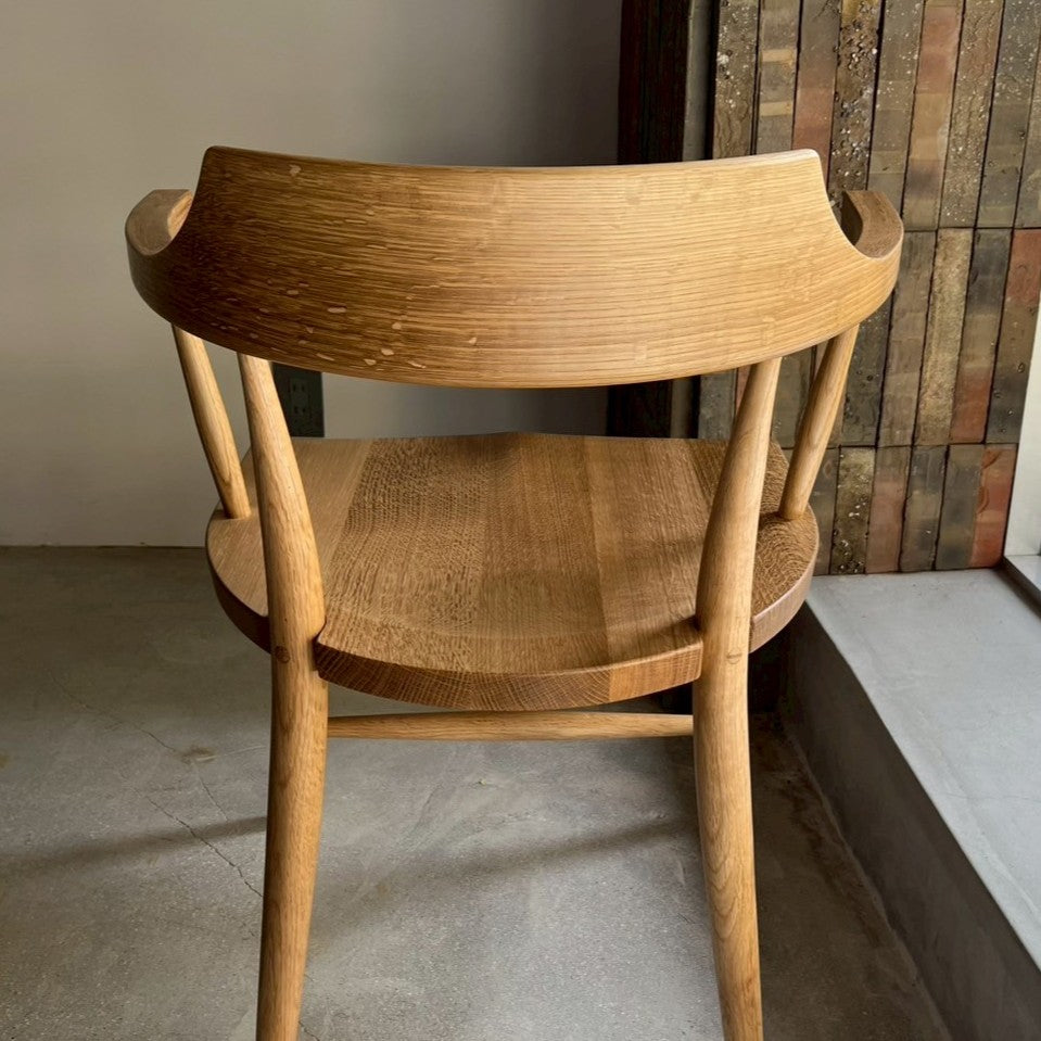 キャップチェア(背もたれのアップ)