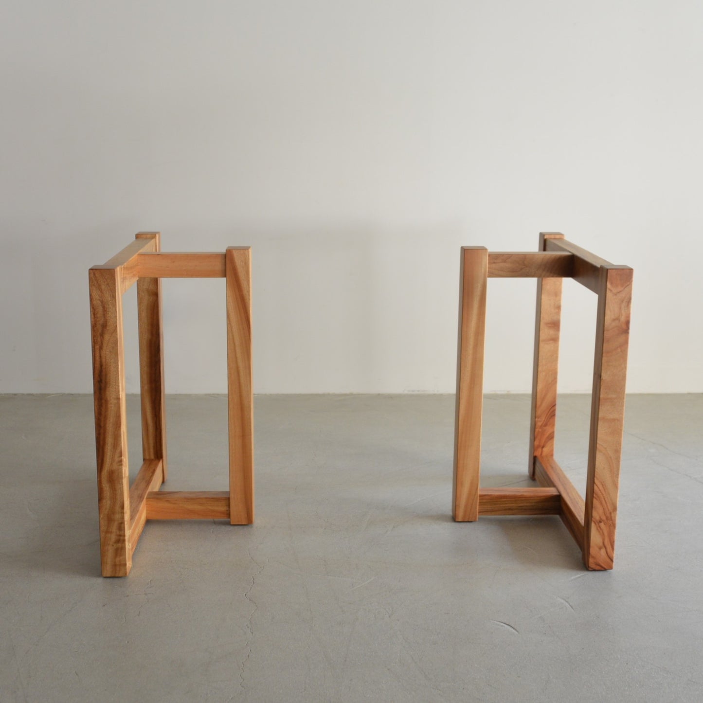 M型木製脚 正面から