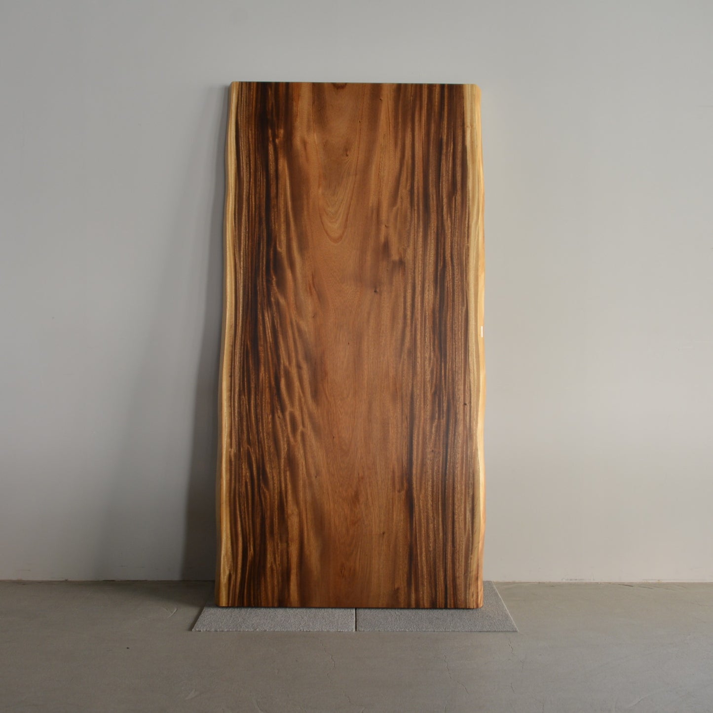 モンキーポッド一枚板60297 正面から