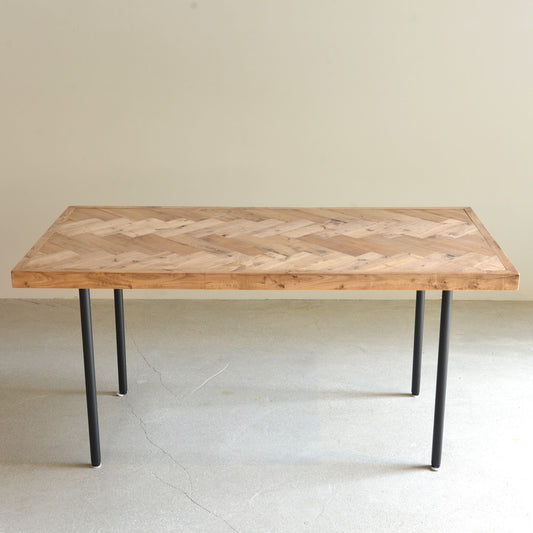 オリボコーヒーテーブル 正面から