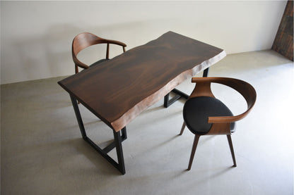 楠一枚板のコーディネート事例