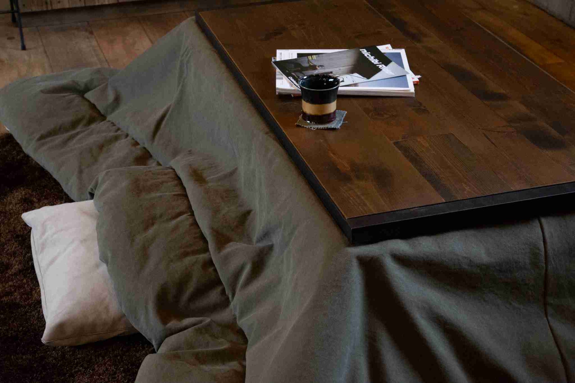 CANVAS コタツ布団 カーキ（シーン）