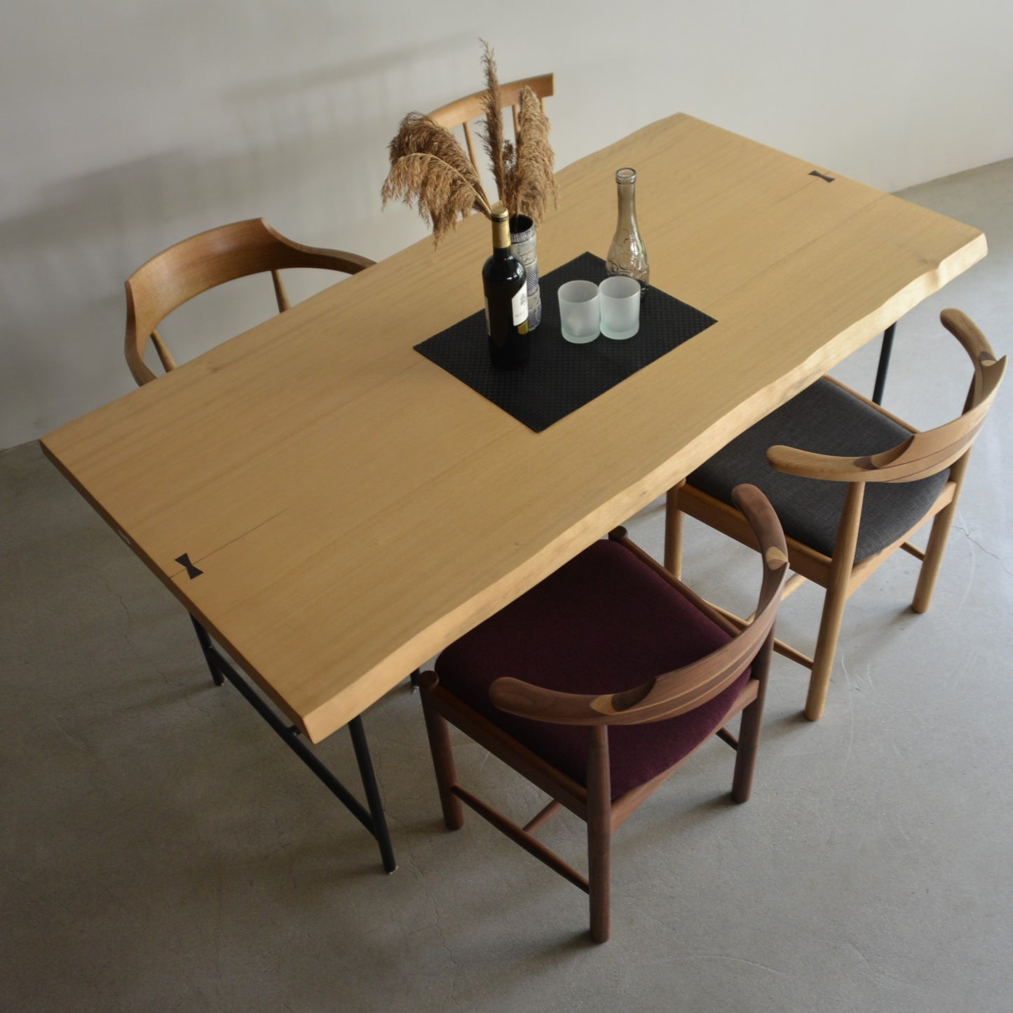 アフリカンシカモア一枚板52660　幅166cm