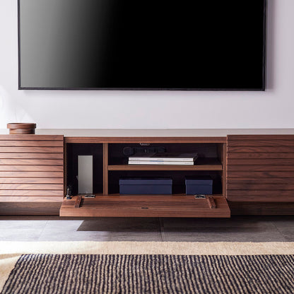 セルカテレビボードのフラップ扉の内部の画像（ウォールナット）