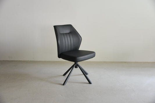 ダンク回転チェア（正面）