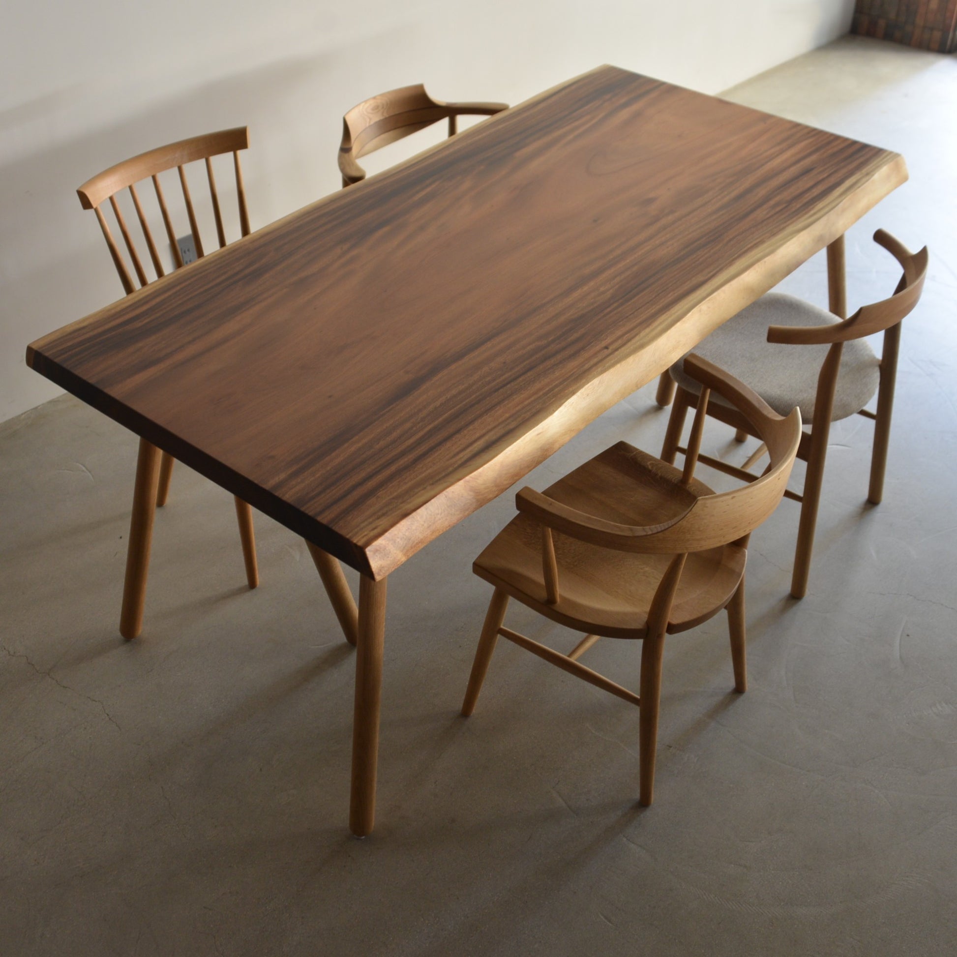 モンキーポッド一枚板60297 使用イメージ