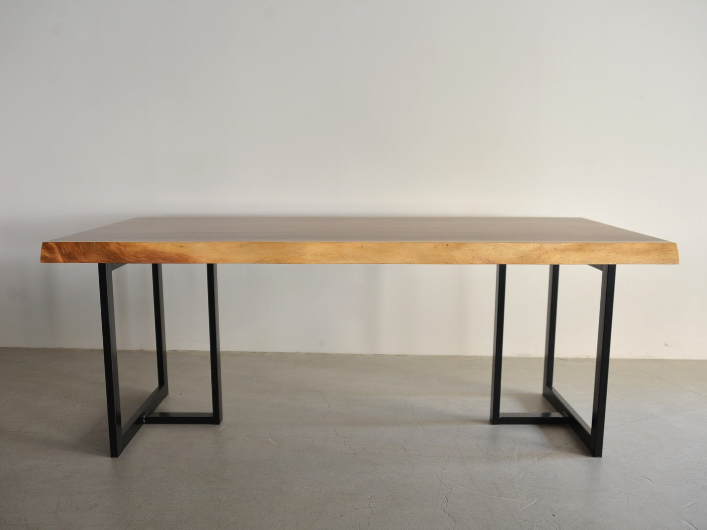 モンキーポッド一枚板60297 MDスチール脚との組み合わせ