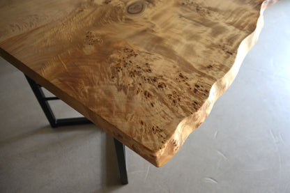 ポプラ一枚板59729（天板のアップ）