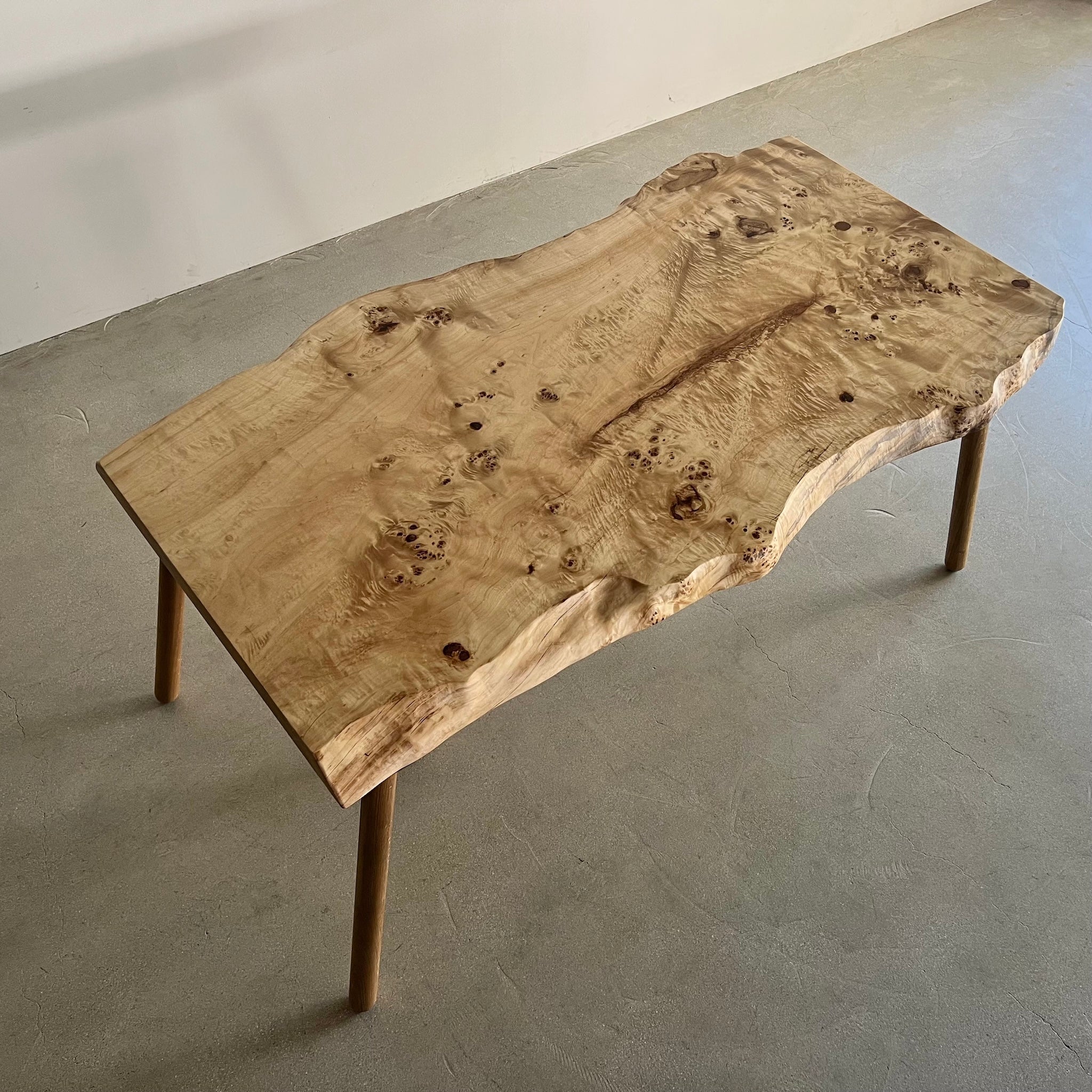 ポプラ一枚板60202 幅150cm｜光を含んだような表情を楽しむ、ポプラ一