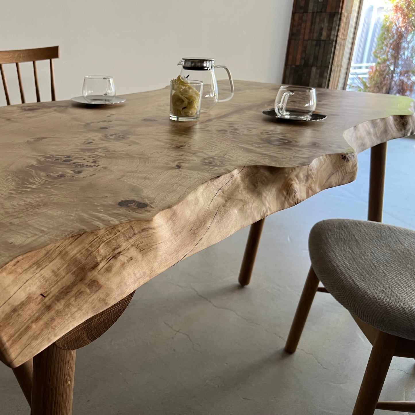 ポプラ一枚板　耳のアップ