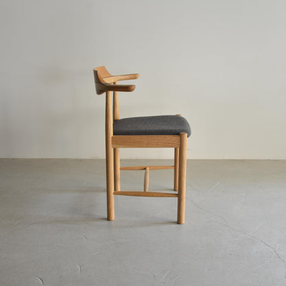 シズクルチェア（オーク・側面）