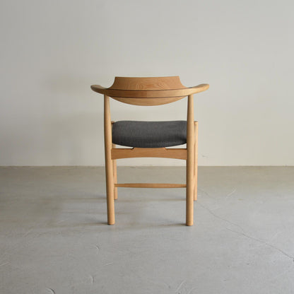 シズクルチェア（オーク・背面）