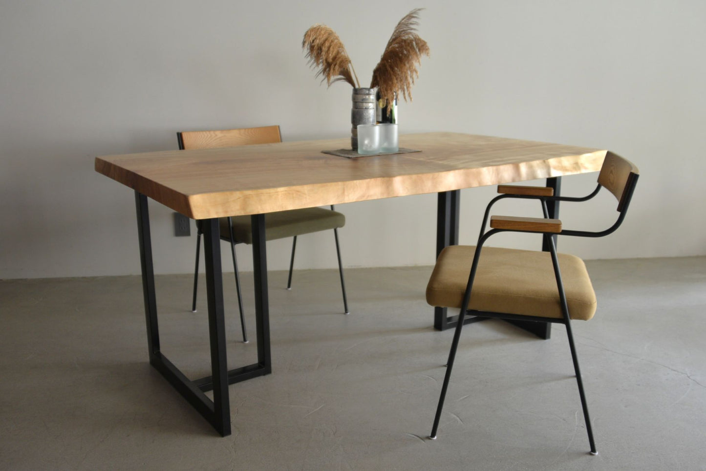 栃一枚板59727（横から）