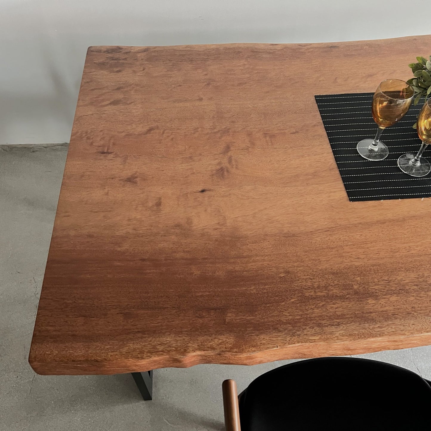 タウン52045　木目のアップ