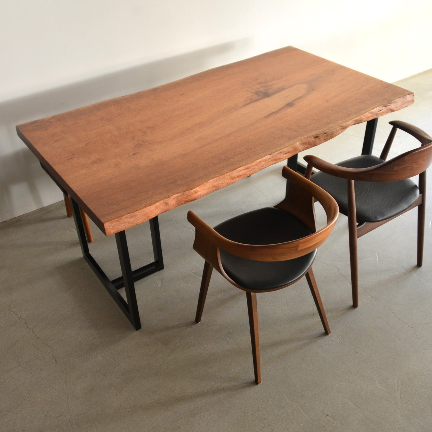 タウン52045　ダイニングテーブルとしての使用例